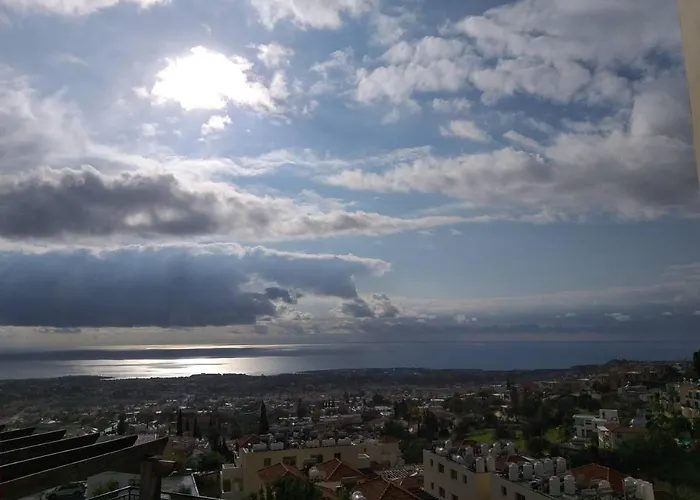 Panoramic Holidays Appartamento Peyia